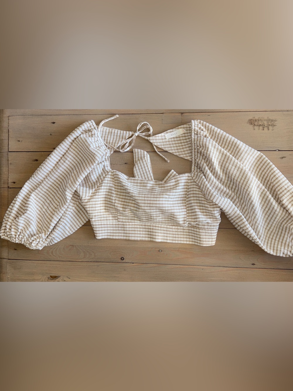 Lush Tan & White Cropped Long Sleeve Top Size Small